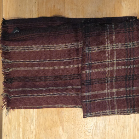 Banana Republic Other - Banana Republic Unisex Maroon Plaid Scarf